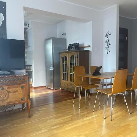 Kamienica Gdynska 35 Apartment Gdynia Luaran gambar